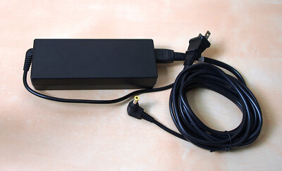 Fujitsu Power Supply - FMV-AC323B -  19V / 5.27A / 100W + Cord