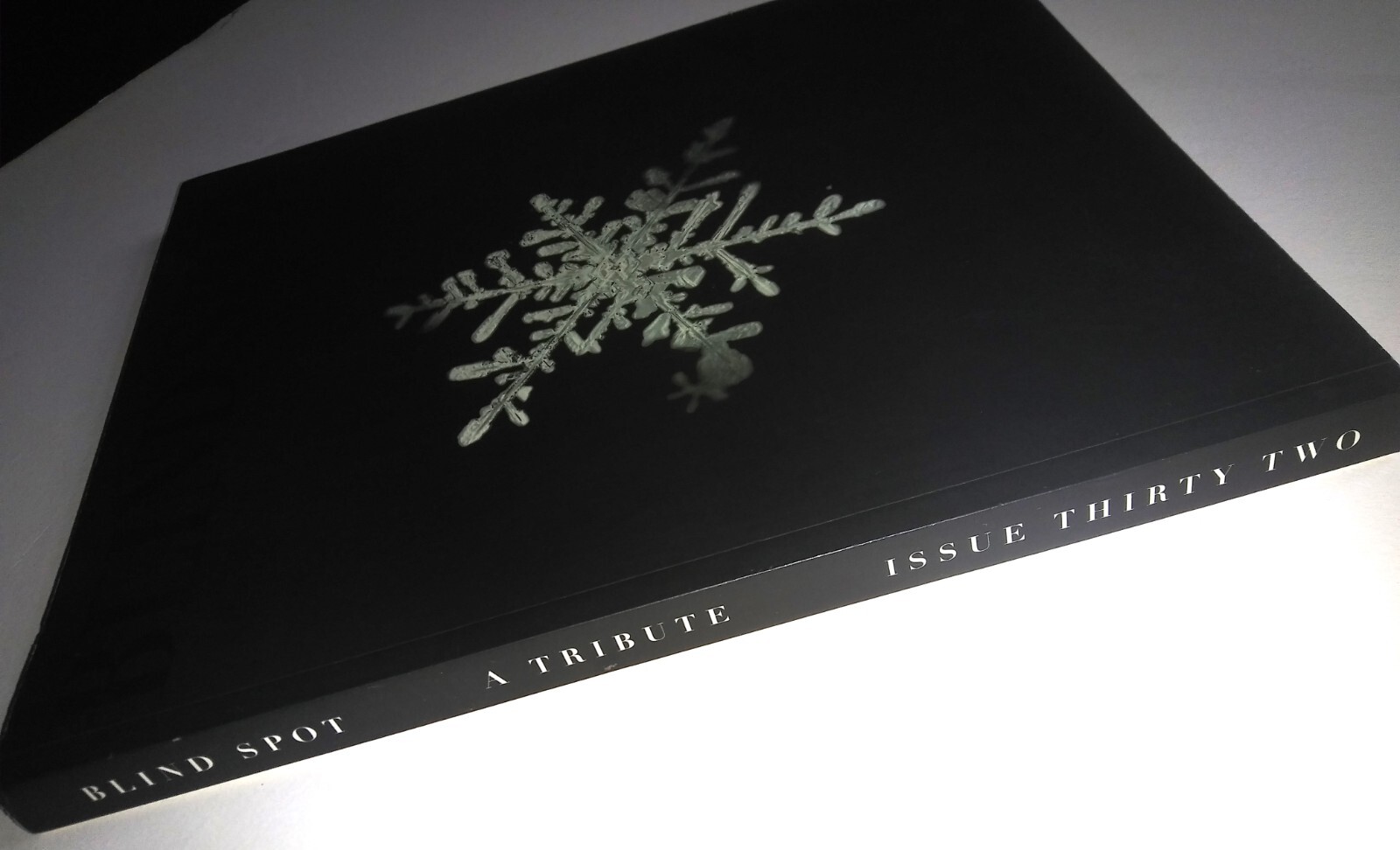 アート・デザイン・音楽 BLIND SPOT PHOTOGRAPHY PREMIERE ISSUE Blind Spot Photography Magazine Premier Issue | eBay