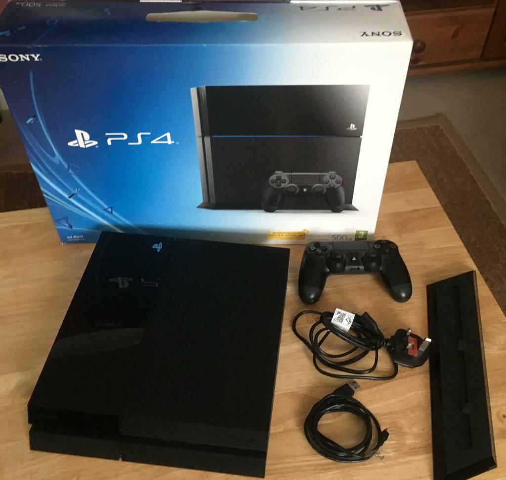 Sony PlayStation 4 + Official Vertical Stand ,500GB+ Game in