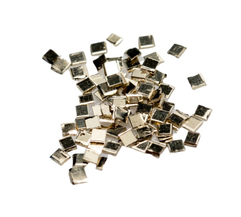 14K White Gold Chip Solder 1 x 1mm (0.25 DWT ~102 pcs) Made in USA