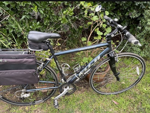 FUJI BIKES - 引渡し特価！FUJI ABSOLUTE S 700c 24速　CT480mm Fuji Absolute 2.1 2022 | Nyc Bicycle Shop