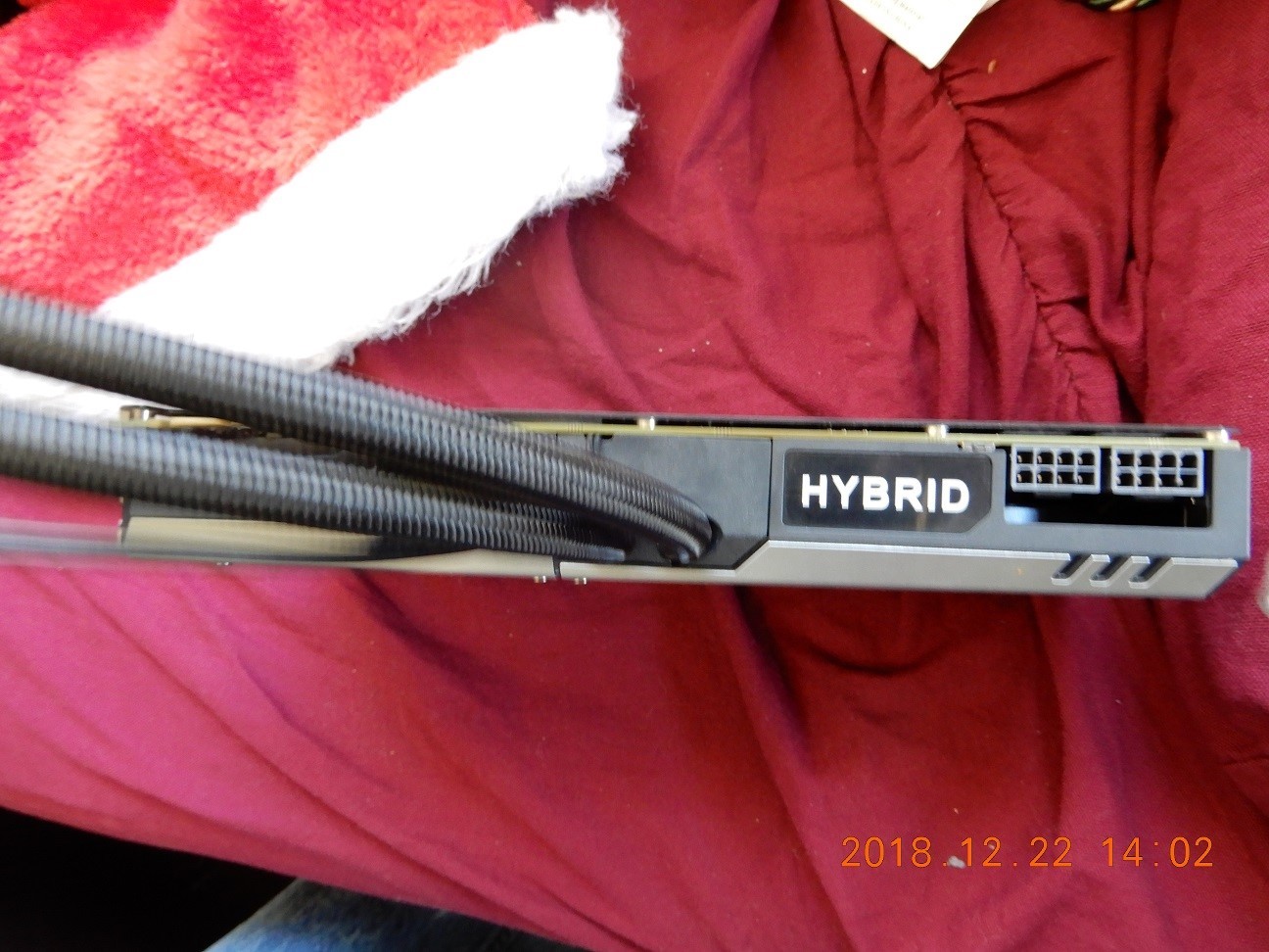 EVGA GeForce GTX 1070 FTW HYBRID GAMING, 8GB GDDR5, RGB LED, All-In-One Watercoo