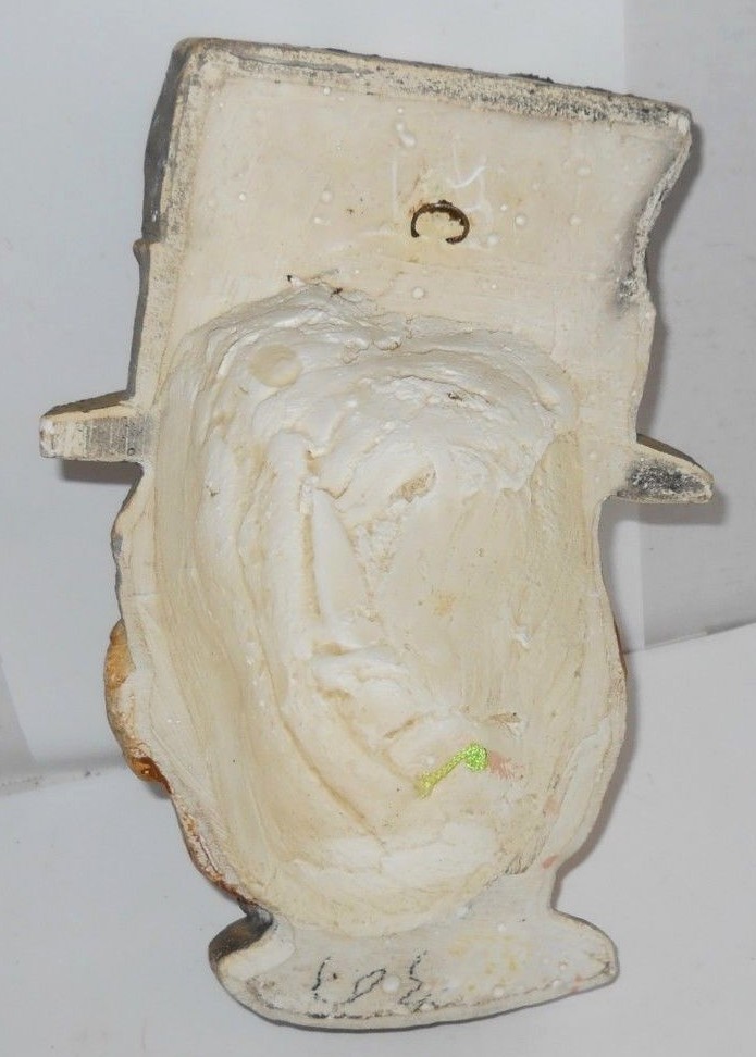 Vintage W.C. Fields Chalkware String Holder