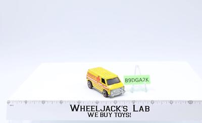 Paramedic Ambulance Yellow Hot Wheels Mattel 1977 Vintage Redline RL