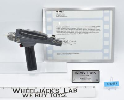 Classic Phaser W/ Red Trigger Star Trek 1980's,2008 Richard A. Coyle W/COA