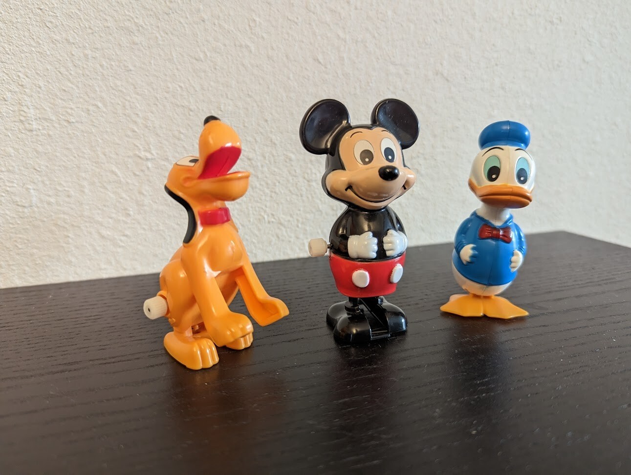 Vtg Walt Disney Mickey Mouse Donald Duck Goofy Wind-up Toys