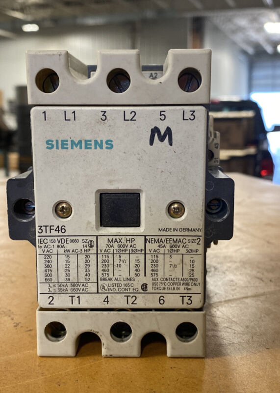 Siemens 3-pole contactor 3TF46 600V 70a