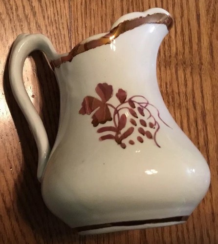 Tea Leaf, Teaberry Childs Creamer, Clementson
