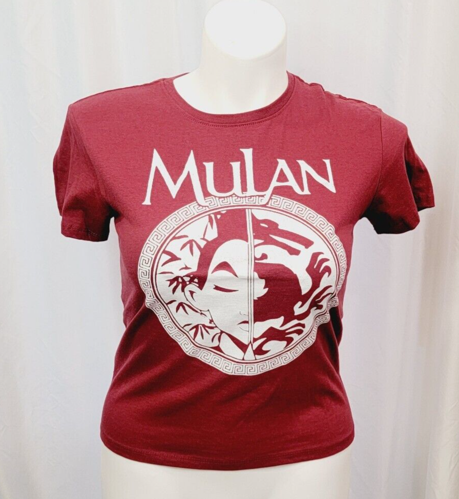 Disney - MARON❤️ Disney Juniors XS Mulan T-Shirt - Maroon Red and White