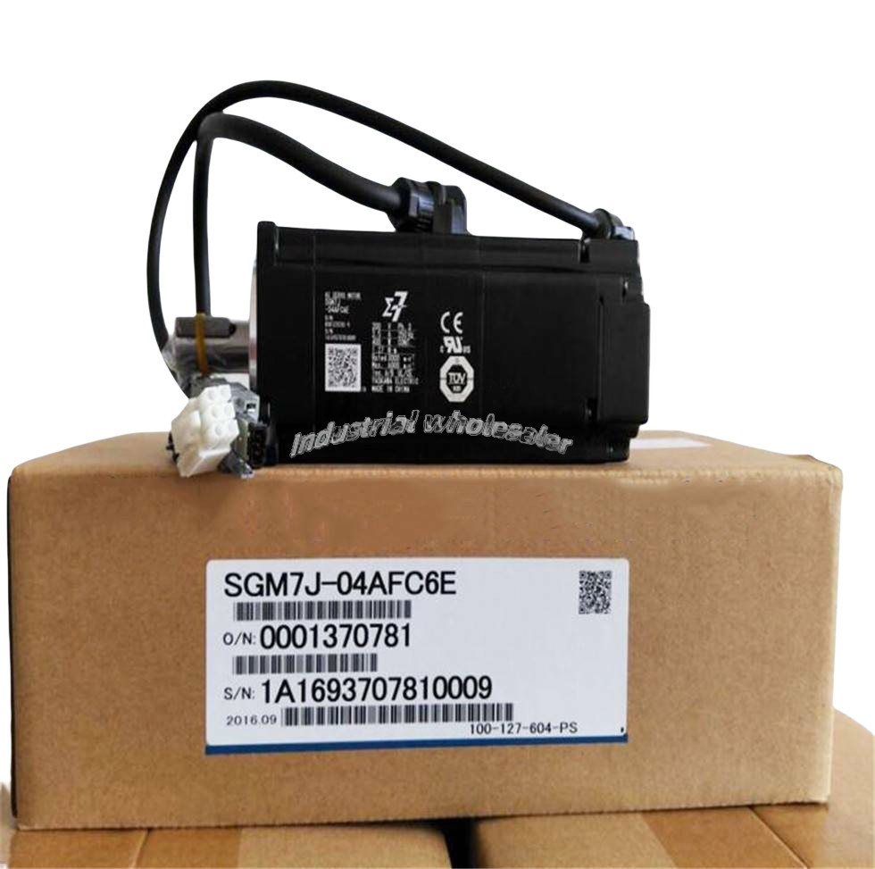 1pc Brand New Yaskawa  servo motor SGM7J-04AFC6E
