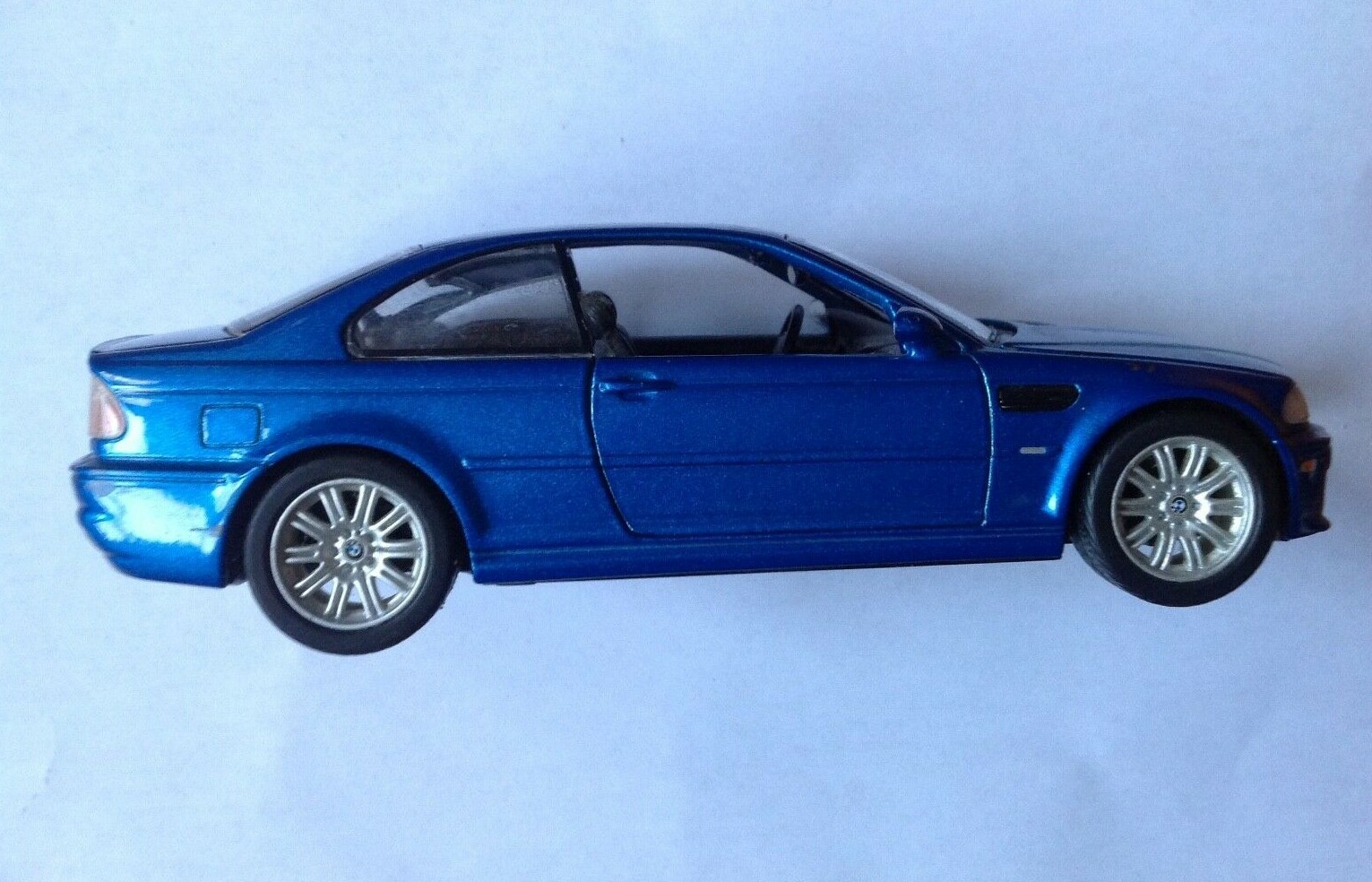 BMW M3 Coupe ダークブルー 1/43 BMW M3 Coupe ダークブルー 1