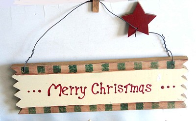 Merry Christmas Holiday Painted Wood Sign Hanger and 3 Peg Rack 12