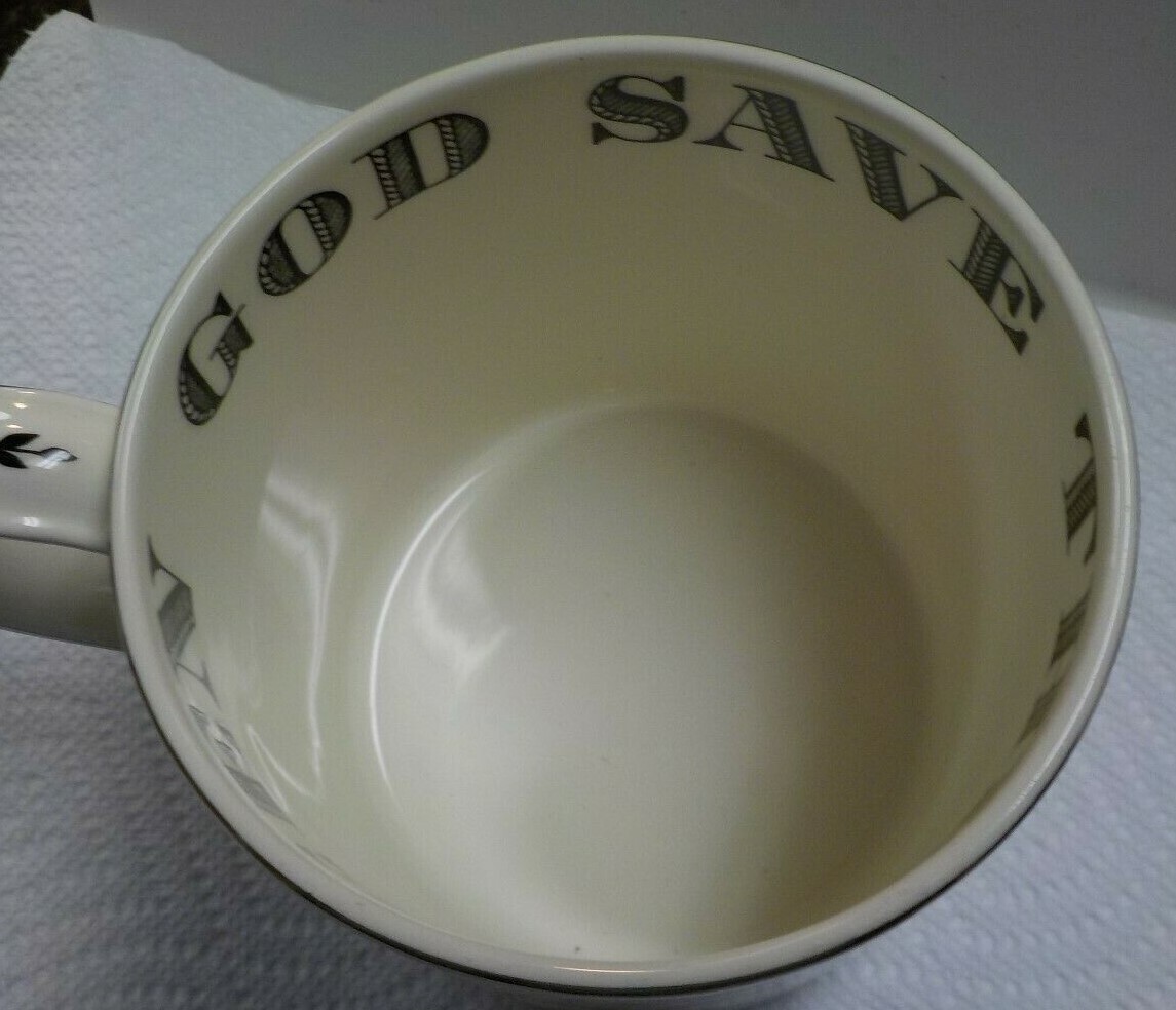 Wedgwood Queen Elizabeth II Large 1977 Silver Jubilee Mug by Richard Guyatt