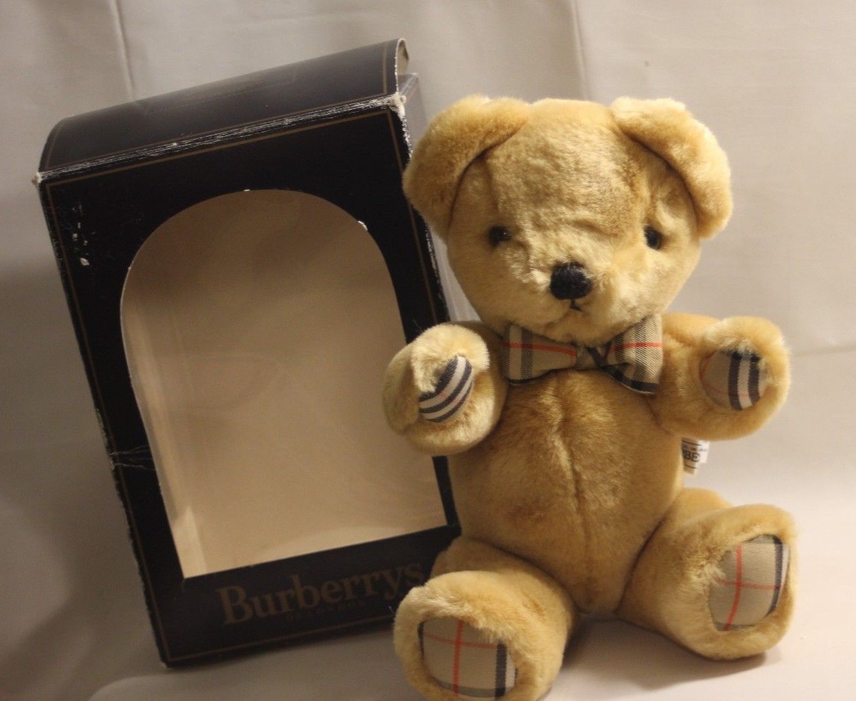 ぬいぐるみ Burberry teddy bear year 2009 BURBERRY TEDDY BEAR 2009 BROWN TAN PLUSH STUFFED TOY FLEECE