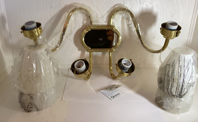Quorum 4 Light Wall Mount Lighting Fixture with Glass Shades Sconce Gold VTG NOS
