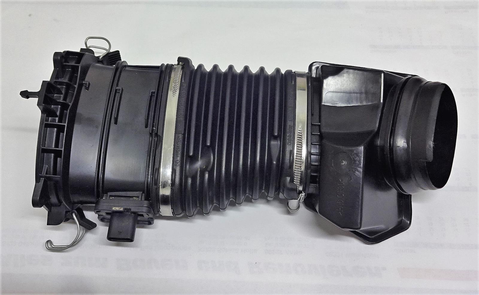 Reinluftleitung Luftmassenmesser Original Mercedes OM654 2.0d  