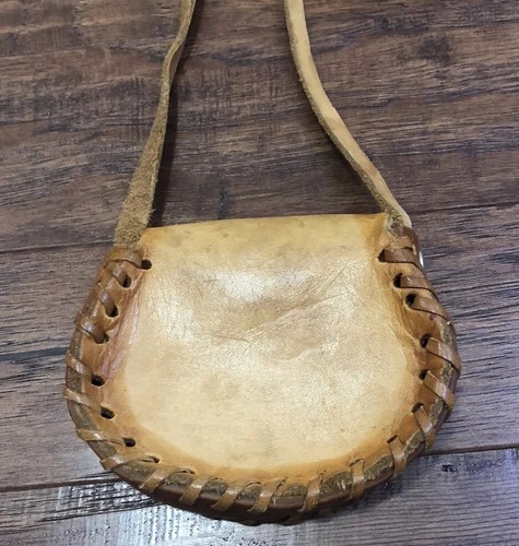 Vintage Girls Leather Handmade Crossbody Purse Tooled Handpainted Flowers Bag