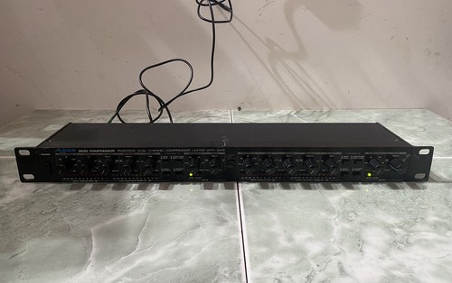 DTM・DAW ALESIS 3630 Comp/Limiter/Gate $_12.JPG?set_id=880000500F