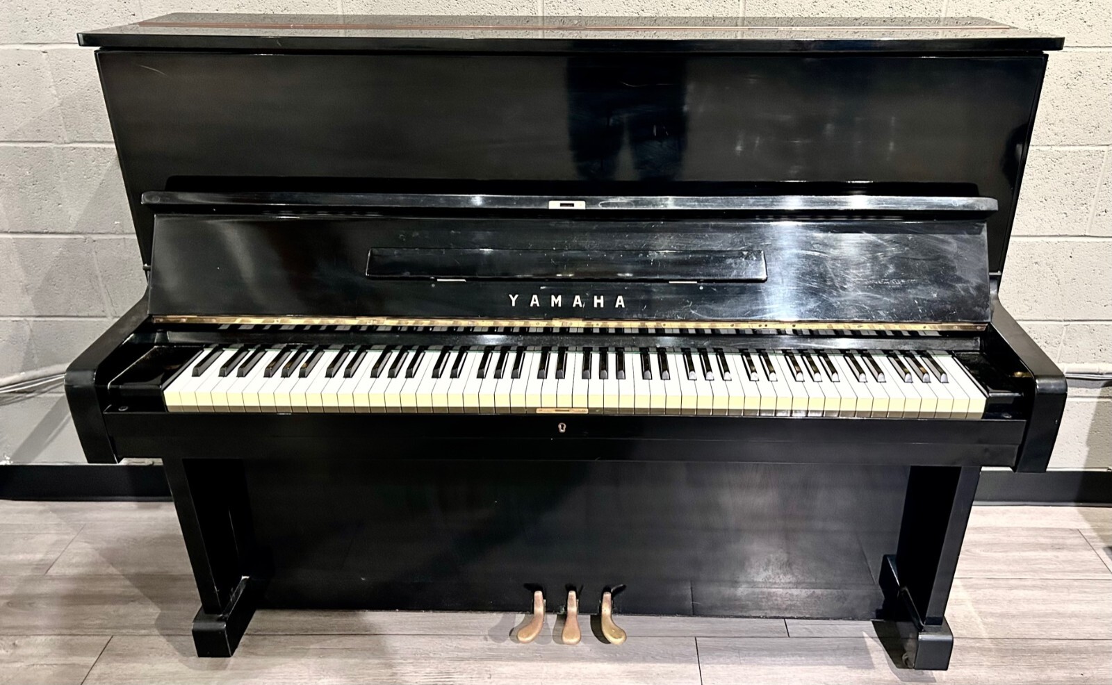 YAMAHA アップライトピアノ U1 中古ピアノ】消音機能付きのヤマハピアノ U1 | ピアノ百貨 大船