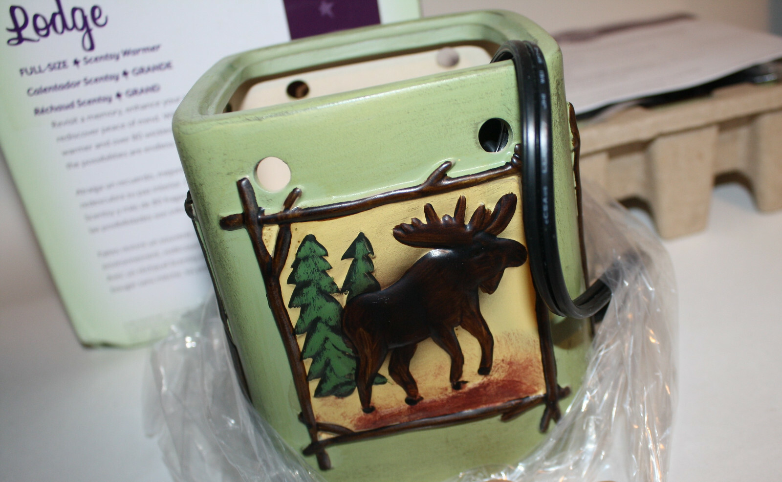 SCENTSY Lodge Full Size Warmer NIB NEW Moose Bear Fish Pine Trees