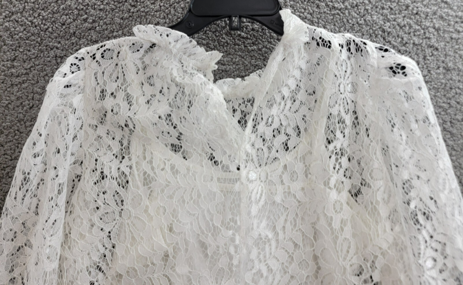 KOKO + MASON Long Sleeve Lace Top Women's S White Ruffled Button Back Closure - Picture 11 of 15
