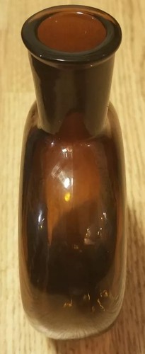 Vntg BROWN GLASS embosed