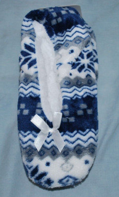 (NWT) Ladies Super Soft Sherpa Gripper Non Skid Slipper Blue White Free Ship