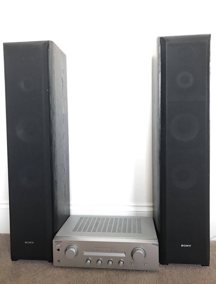 Sony Floor Standing Speakers & Amplifier in Inverurie, Aberdeenshire