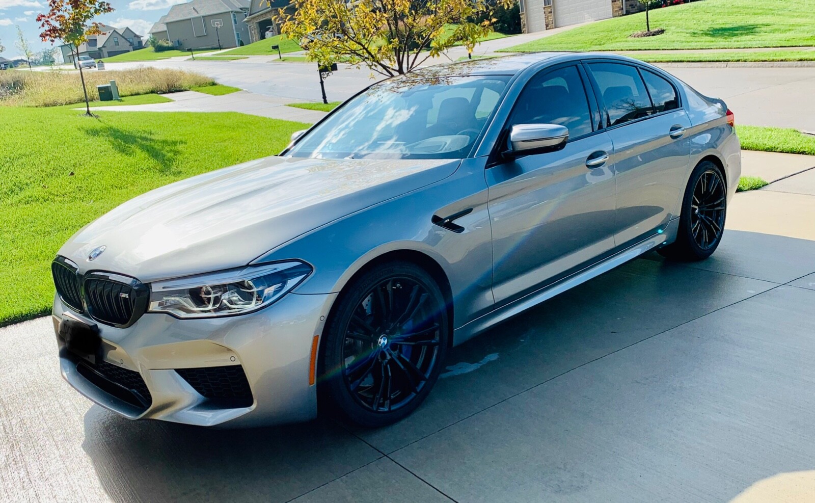 2018 BMW M5 Executive 2018 BMW M5 4DR SDN Executive - Immaculate