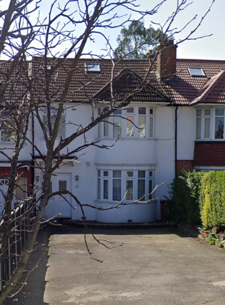 Studio Flat Harrow *With Bills in Harrow, London Gumtree