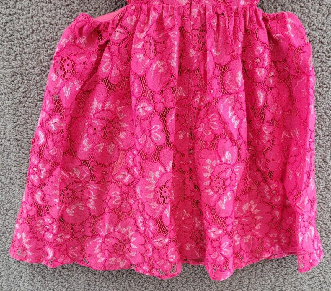 WAYF Plaza Lace Mini Dress Women's S Magenta Round Neck Zip Closure Short Sleeve - Picture 11 of 12