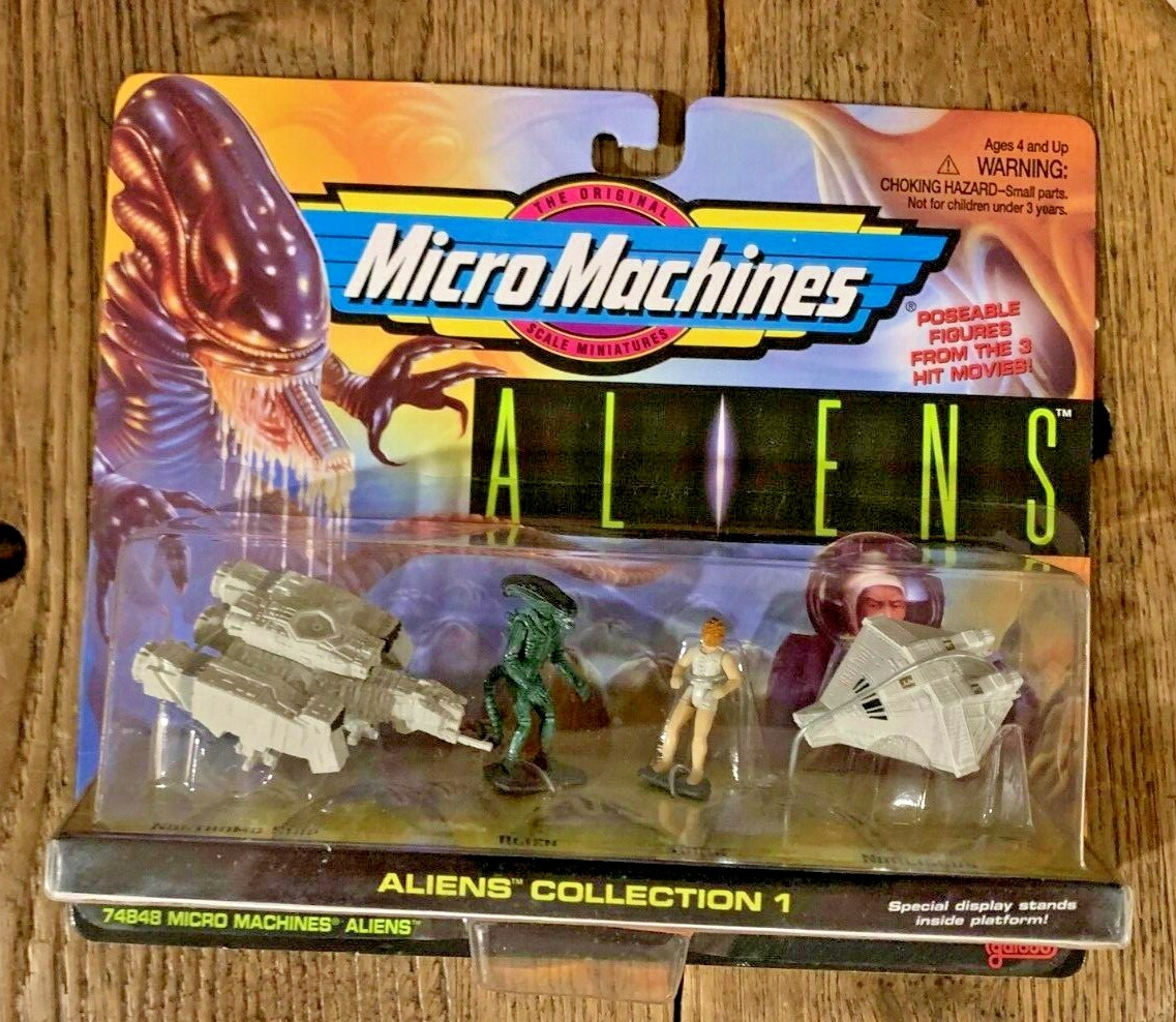 新品未開封品　ALIENS TRANSFORMING ACTION SET Aliens - Galoob - Micro Machines Aliens Transforming Action Set