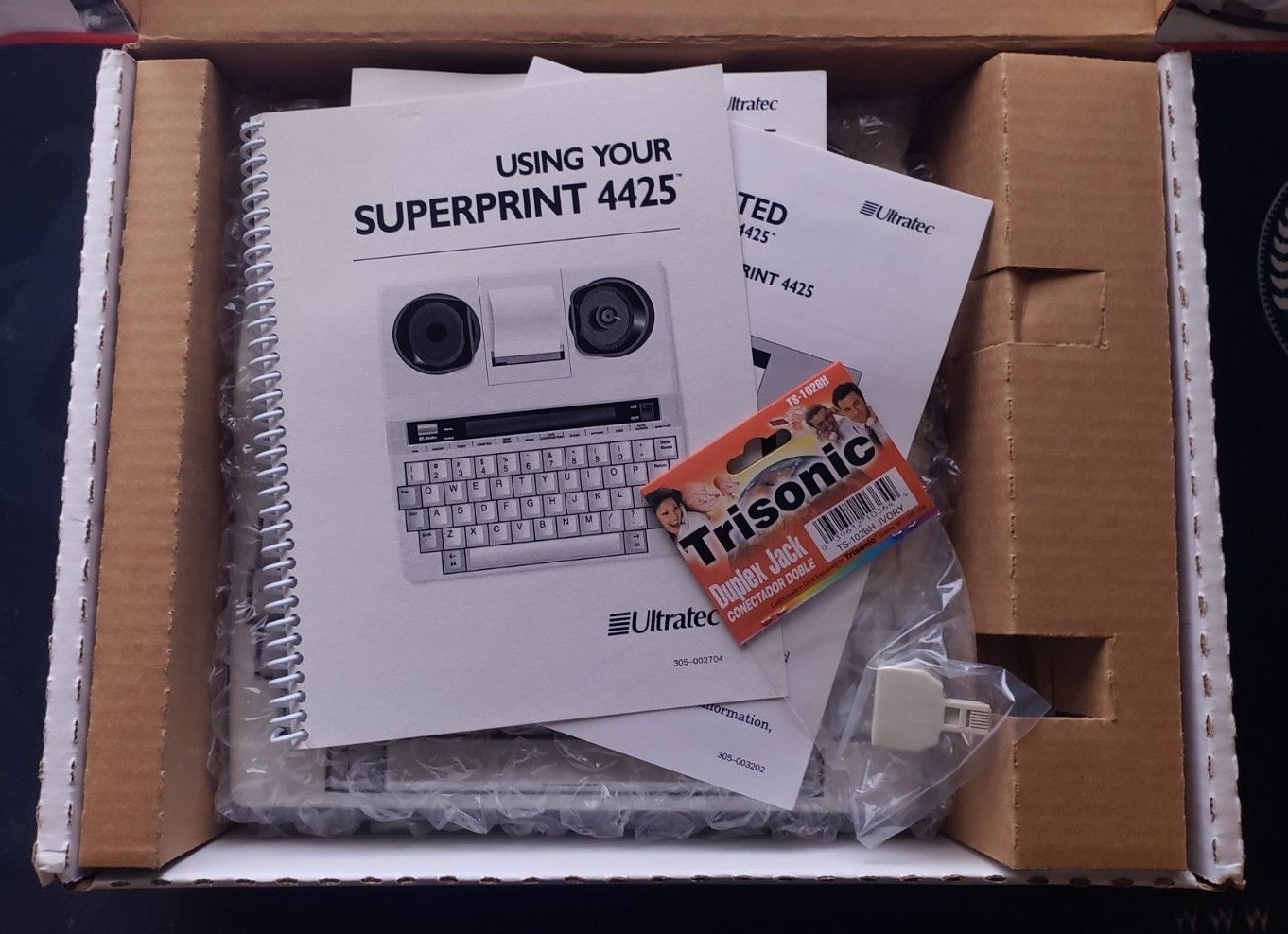 NEW Ultratec 4425 Superprint Text Telephone TTY Announcer Hearing Impaired Deaf