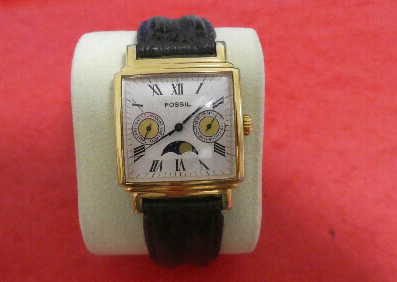 FOSSIL authenti product クォーツ腕時計 A2006 FOSSIL authenti product クォーツ腕時計 A2006