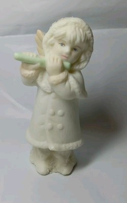 LITTLE MIRACLES # 35746 ANGEL PLAYING THE  LUTE FIGURINE BY RUSS