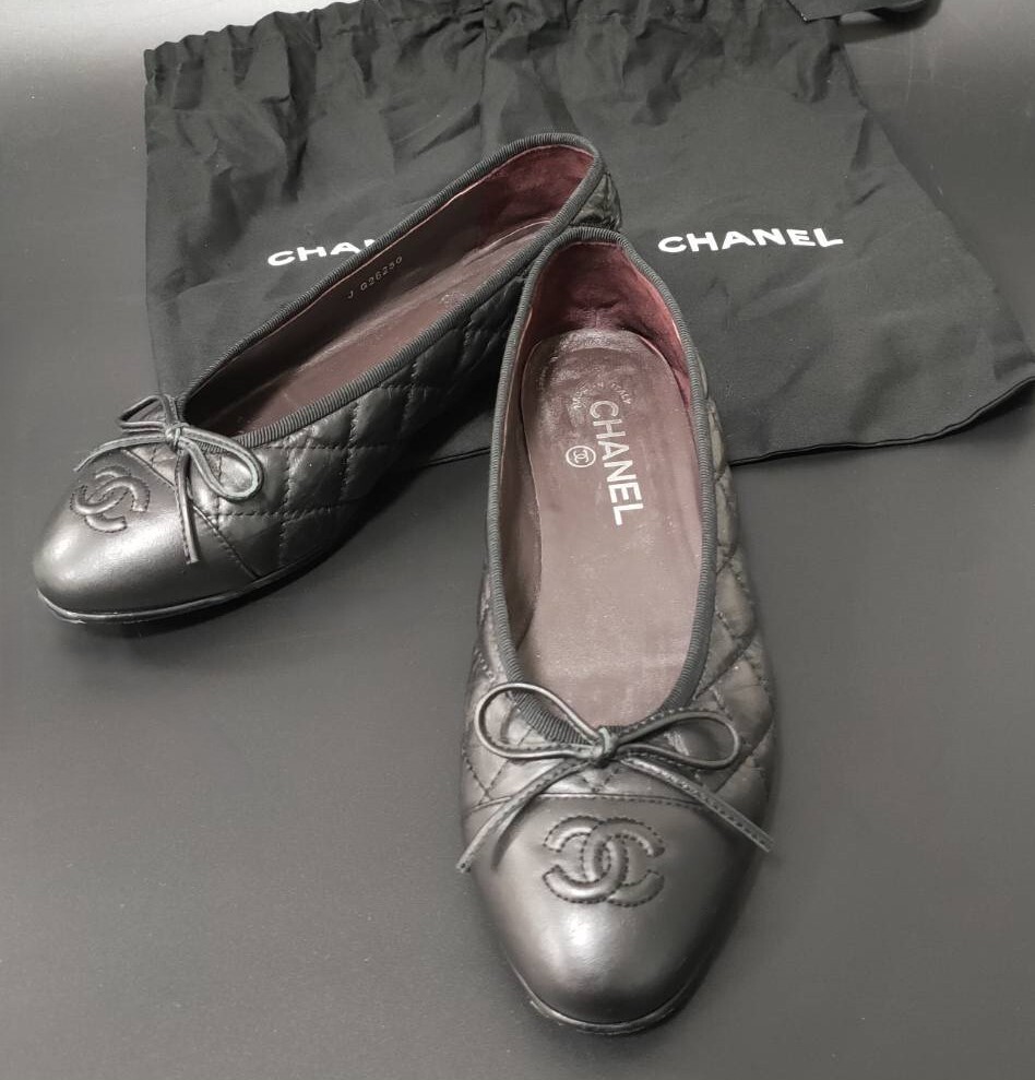 CHANEL バレリーナ ブラック キルティング 38 size 38 EU CHANEL black Lambskin Cap Toe Ballerina Flats