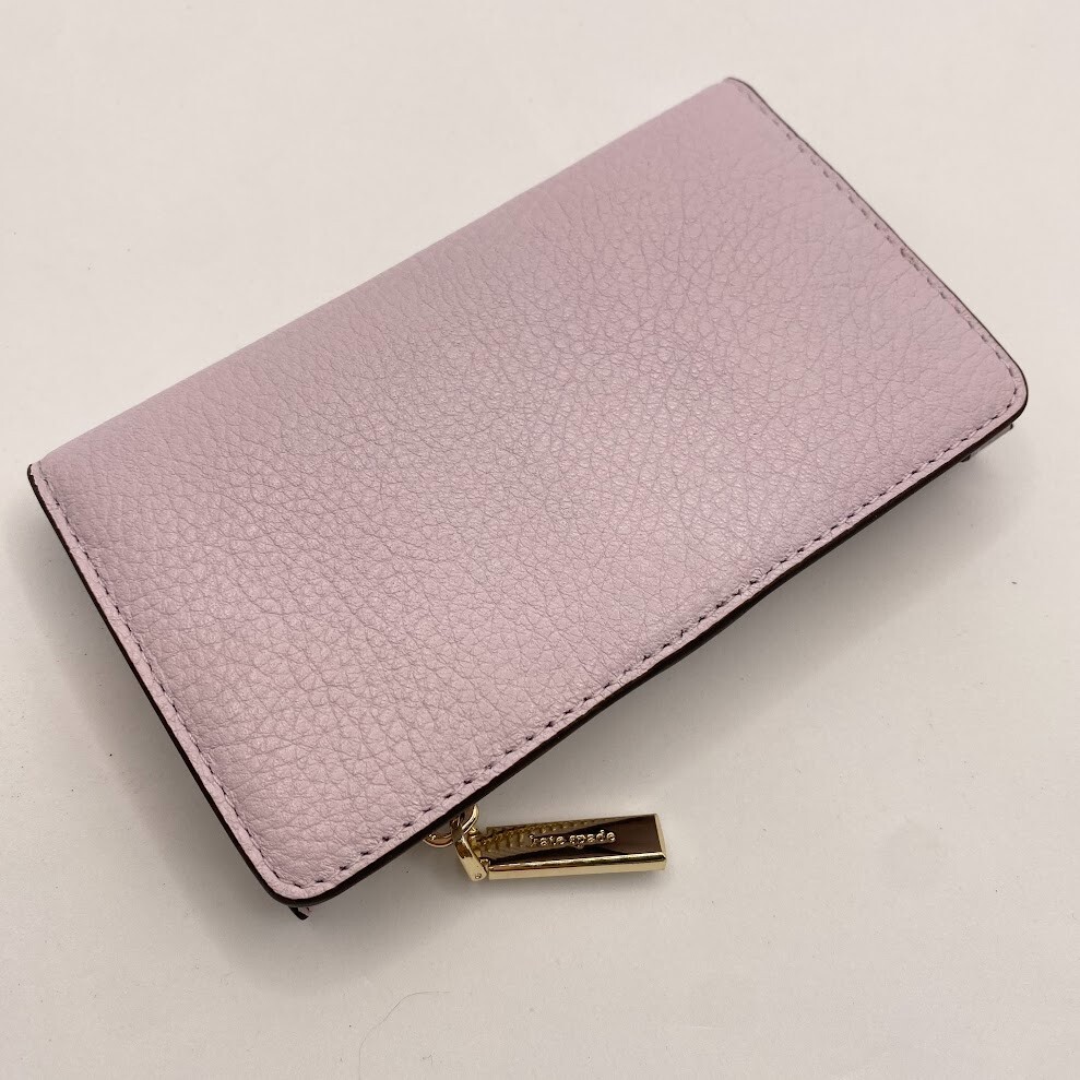 完売品★Kate Spade Leila Small Slim Bifold Wallet WLR00395 Leila Small Slim Bifold Wallet | Kate Spade Outlet