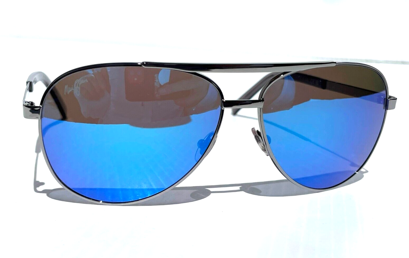 Pre-owned Maui Jim Seacliff Silver Polarized Maui Blue Lens Sunglass B831-02d In Gray