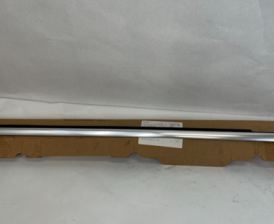2012 - 2018 Mercedes W166 Front Left Driver Door Window Belt 