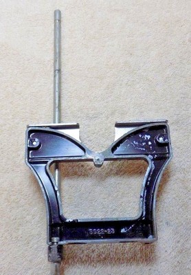 ROUTER EDGE GUIDE McCRAW-EDISON COMPANY - MODEL T8411 11