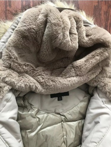 Pre-owned Uniqlo Women Ultra Warm Down Coat Size M/l In Beige