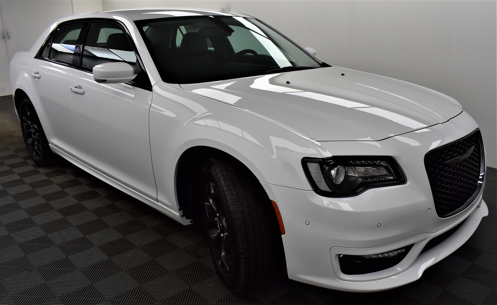 2022 Chrysler 300 Touring L * Brand New * All Wheel Drive New