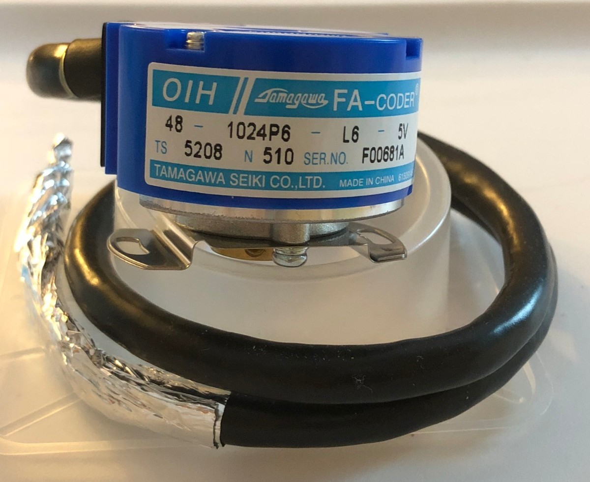 その他 8I5_ 14075VJ600 Genuine Nissan CONNECTOR-WATER HOSE 14075-VJ600