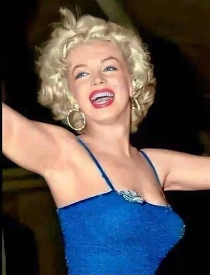 Iconic Film Star Marilyn Monroe Large Photo Good Condition