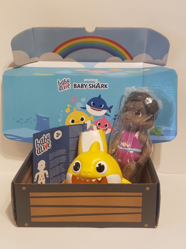 Baby Alive Baby Shark Black Hair Doll, Tail and Hood, Waterplay Toy-Yellow NEW