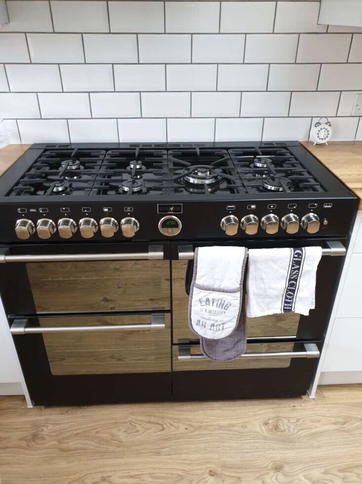 Dual fuel stoves range cooker 110cm, energy rating AAA in Rainham
