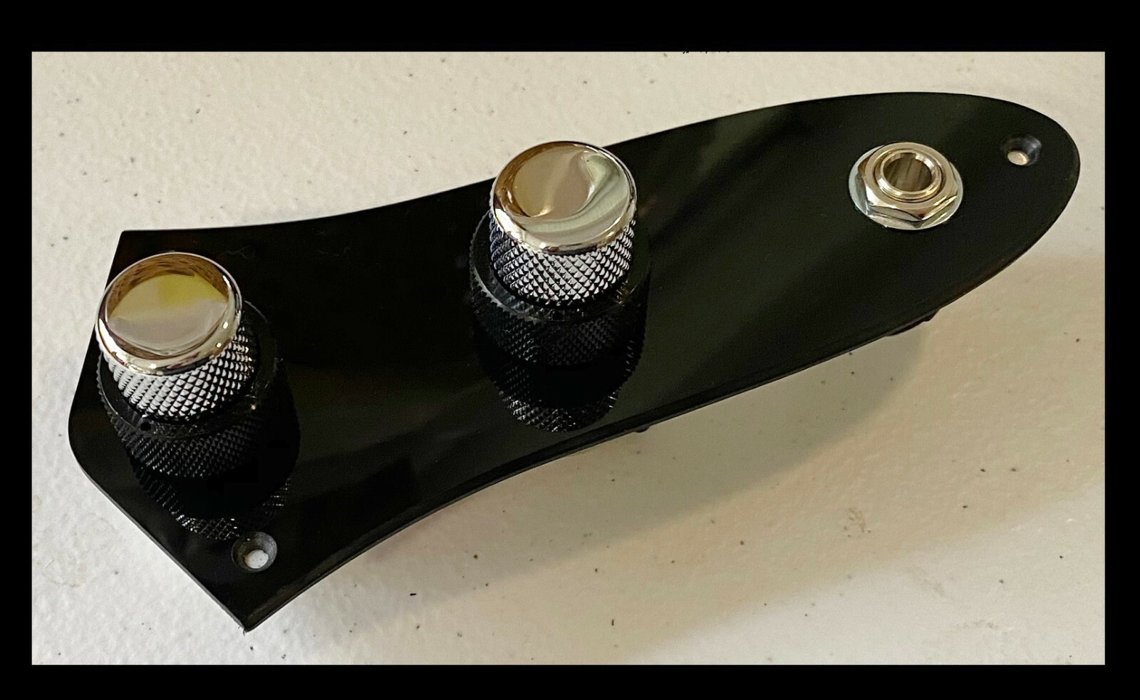 Fender Jazz Bass 1960’sスタイル 配線済みアッセンブリー 1960's Style wiring harness for Fender Jazz Bass with Series
