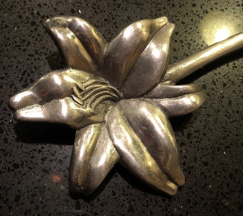 Mariposa Unique Serving Utensil Spoon c.1992   Tulip Stargazer Lilly Decor 14