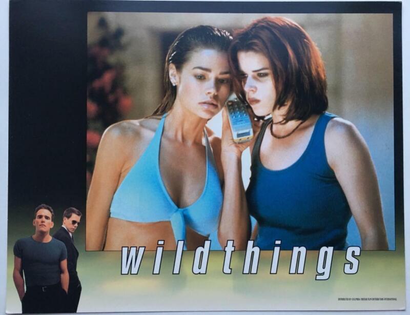 sexy girls Neve Campbell Denise Richards in Wild Things 1998 org Lobby card 4393