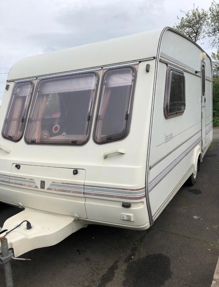 1996 compass image 2 berth caravan in Tewkesbury, Gloucestershire